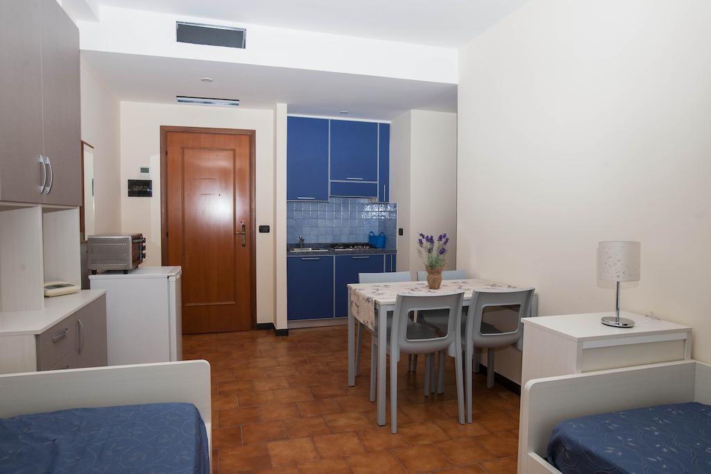 Residence Rta Villa Marina Imperia Exterior foto